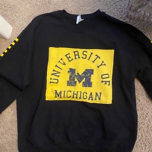 Custom made UM sweatshirt
